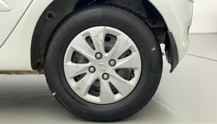 2010 Hyundai i10 SPORTZ 1.2 AT, Petrol, Automatic, 38,762 km, Left Rear Wheel