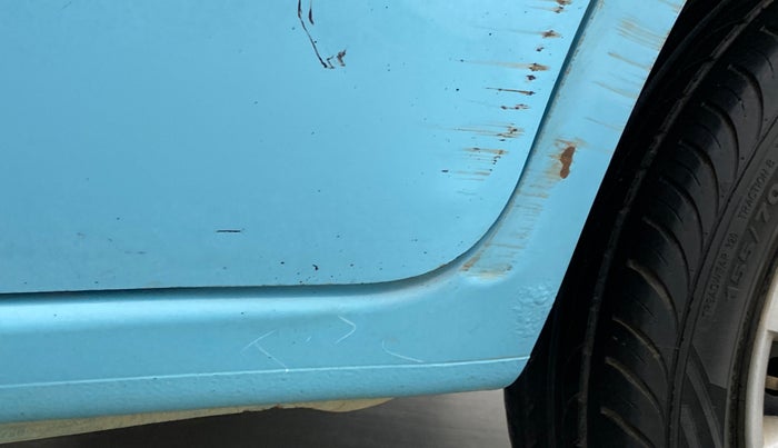 2014 Datsun Go T, Petrol, Manual, 70,320 km, Left running board - Minor scratches