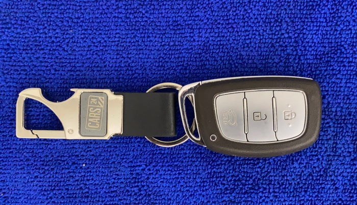 2017 Hyundai Elite i20 ASTA 1.4 CRDI (O), Diesel, Manual, 77,353 km, Key Close Up