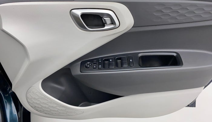 2021 Hyundai GRAND I10 NIOS SPORTZ 1.2 KAPPA VTVT CNG, CNG, Manual, 42,015 km, Driver Side Door Panels Control