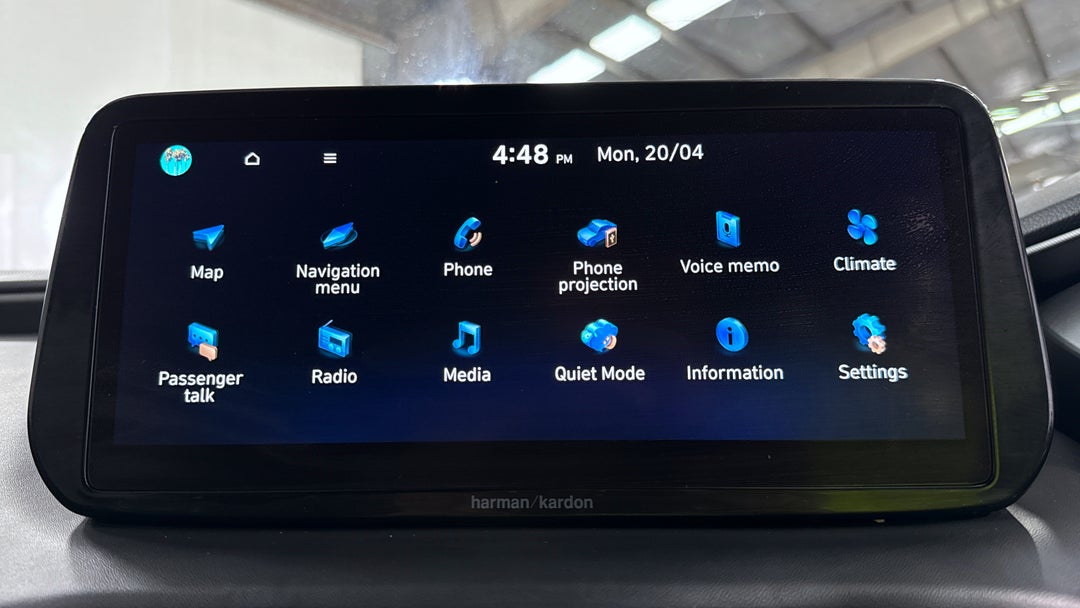 2022 Hyundai Santa Fe Highlander Crdi (AWD), Automatic, 58187 km, Infotainment System