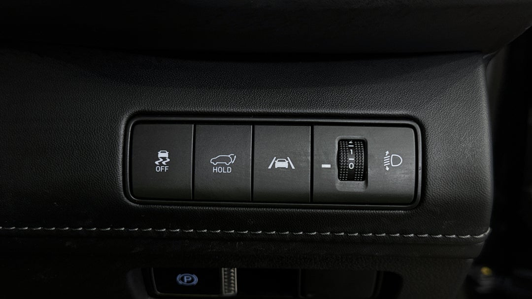 2022 Hyundai Santa Fe Highlander Crdi (AWD), Automatic, 58187 km, Utility Switches/Buttons