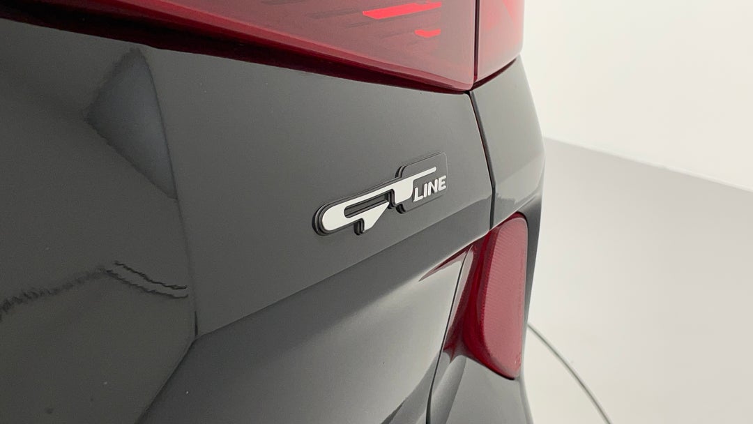 Badge (Boot Right Side)