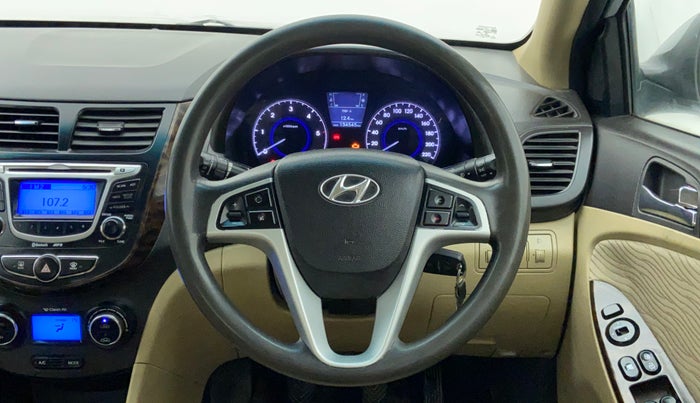2013 Hyundai Verna FLUIDIC 1.6 SX CRDI, Diesel, Manual, 1,34,533 km, Steering Wheel Close Up