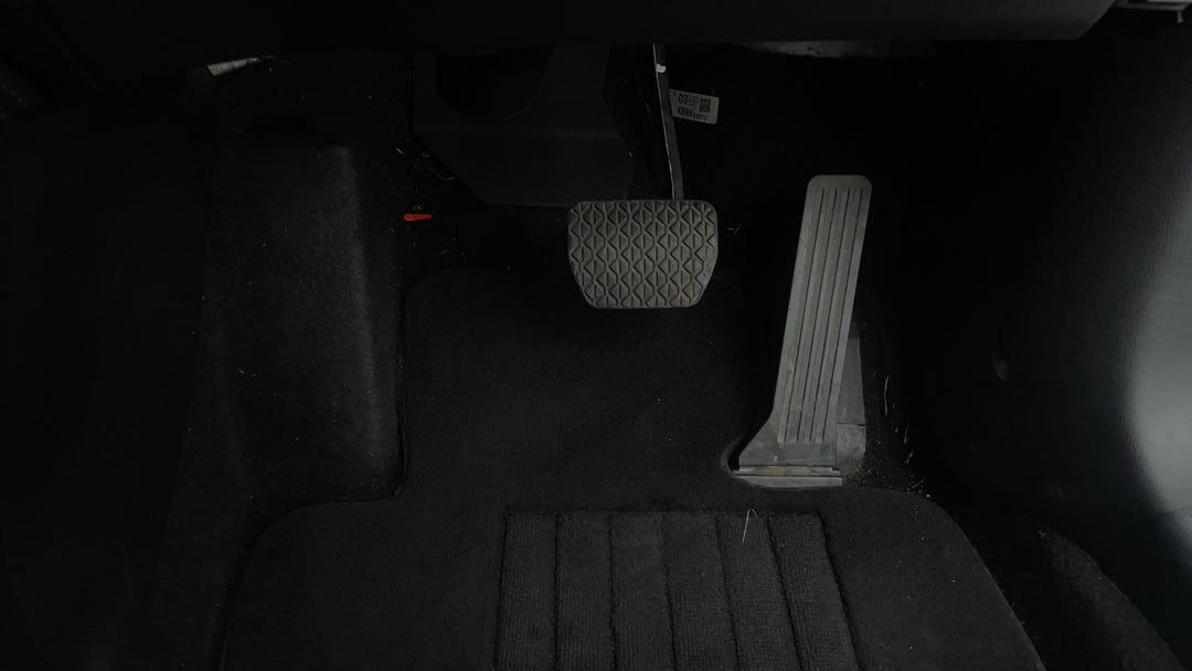 Pedals and Footmat