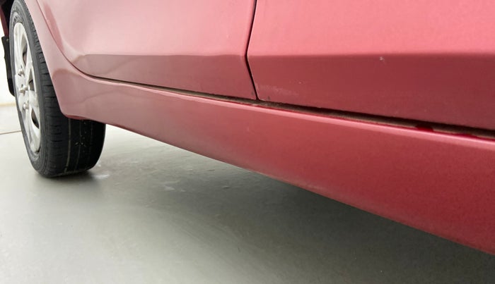 2016 Hyundai Eon MAGNA +, Petrol, Manual, 60,578 km, Right running board - Minor scratches