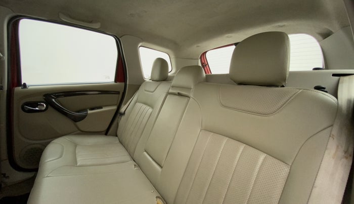 2014 Nissan Terrano XV PREMIUM 110 PS DEISEL, Diesel, Manual, 53,034 km, Right Side Rear Door Cabin