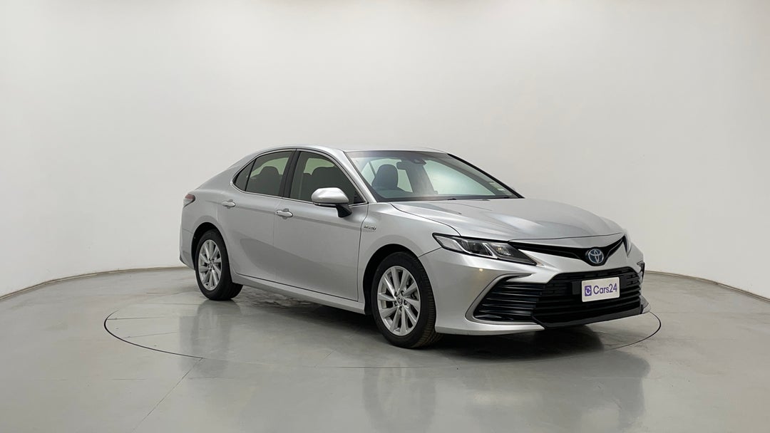 Right Front Diagonal (45- Degree) View