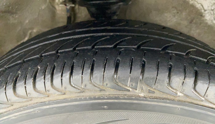 2016 Maruti Alto 800 VXI, Petrol, Manual, 42,786 km, Right Front Tyre Tread
