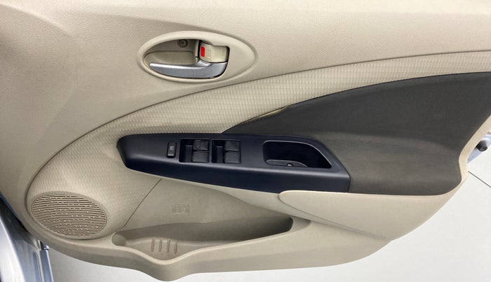 2012 Toyota Etios VD, Diesel, Manual, 95,609 km, Driver Side Door Panels Control