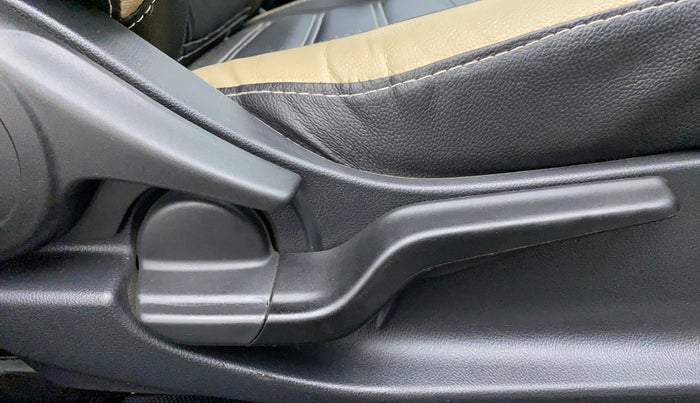 2019 Honda Amaze 1.2 SMT I VTEC, Petrol, Manual, 18,595 km, Driver Side Adjustment Panel