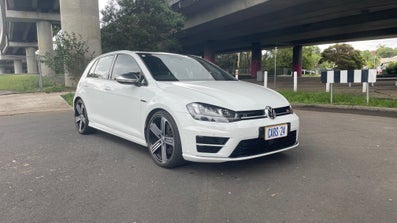 2015 Volkswagen Golf R Automatic, 106k km Petrol Car