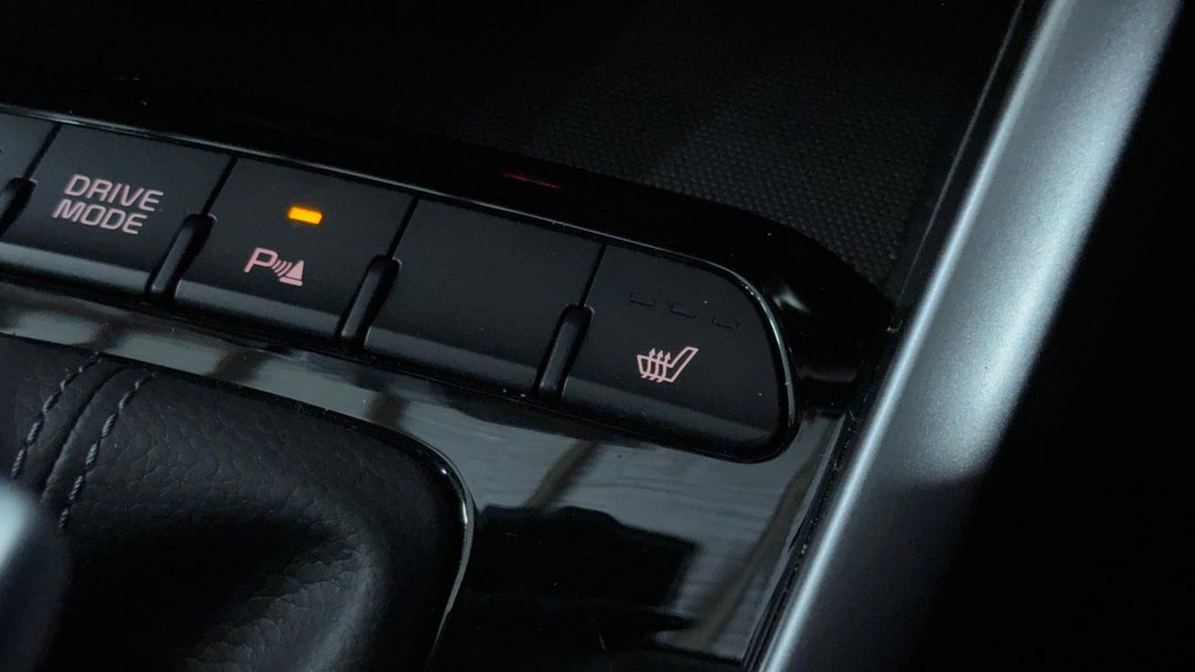 2024 Kia Stonic Gt-line, Automatic, 1441 km, Ventilated Seats