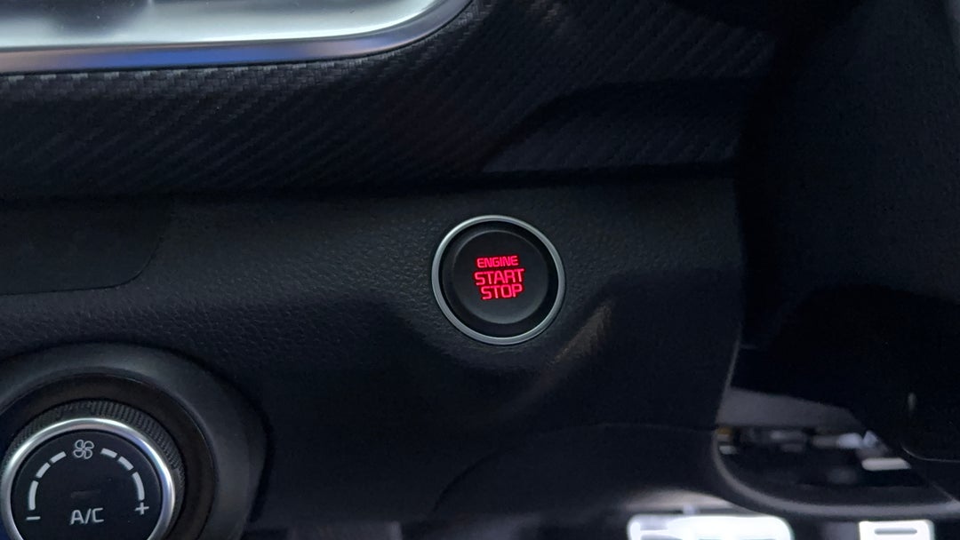 2024 Kia Stonic Gt-line, Automatic, 1441 km, Keyless / Button Start