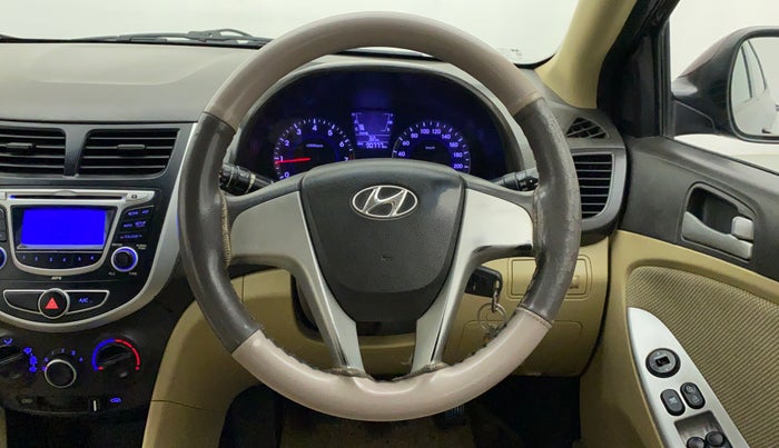 2013 Hyundai Verna FLUIDIC 1.4 VTVT, Petrol, Manual, 91,324 km, Steering Wheel Close Up