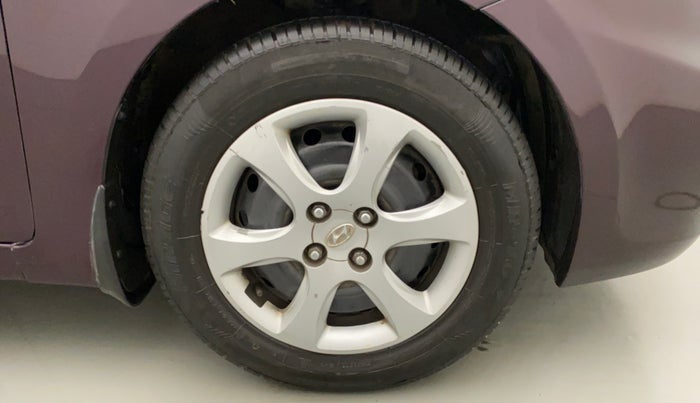 2013 Hyundai Verna FLUIDIC 1.4 VTVT, Petrol, Manual, 91,324 km, Right Front Wheel