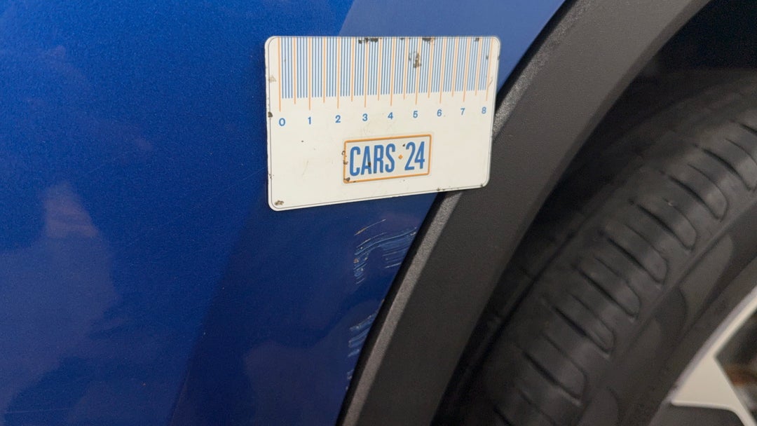 Doors Rear LHS Scratch