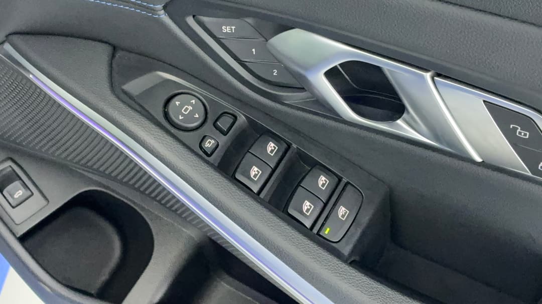 2021 BMW 3 20i M Sport, Automatic, 42797 km, Drivers Side Door Panel Controls