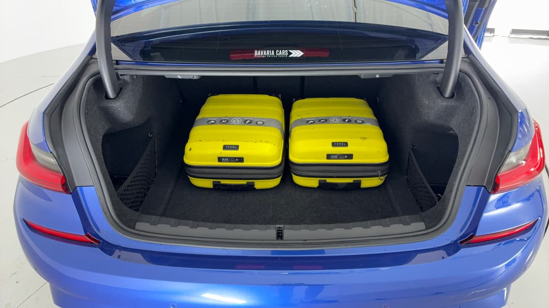 2021 BMW 3 20i M Sport, Automatic, 42797 km, Boot Inside View with Luggage