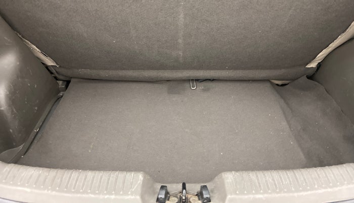 2012 Hyundai i10 ERA 1.1, Petrol, Manual, 74,754 km, Boot Inside