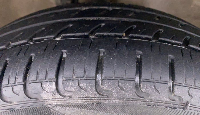 2018 Maruti Wagon R 1.0 VXI, Petrol, Manual, 12,688 km, Right Front Tyre Tread