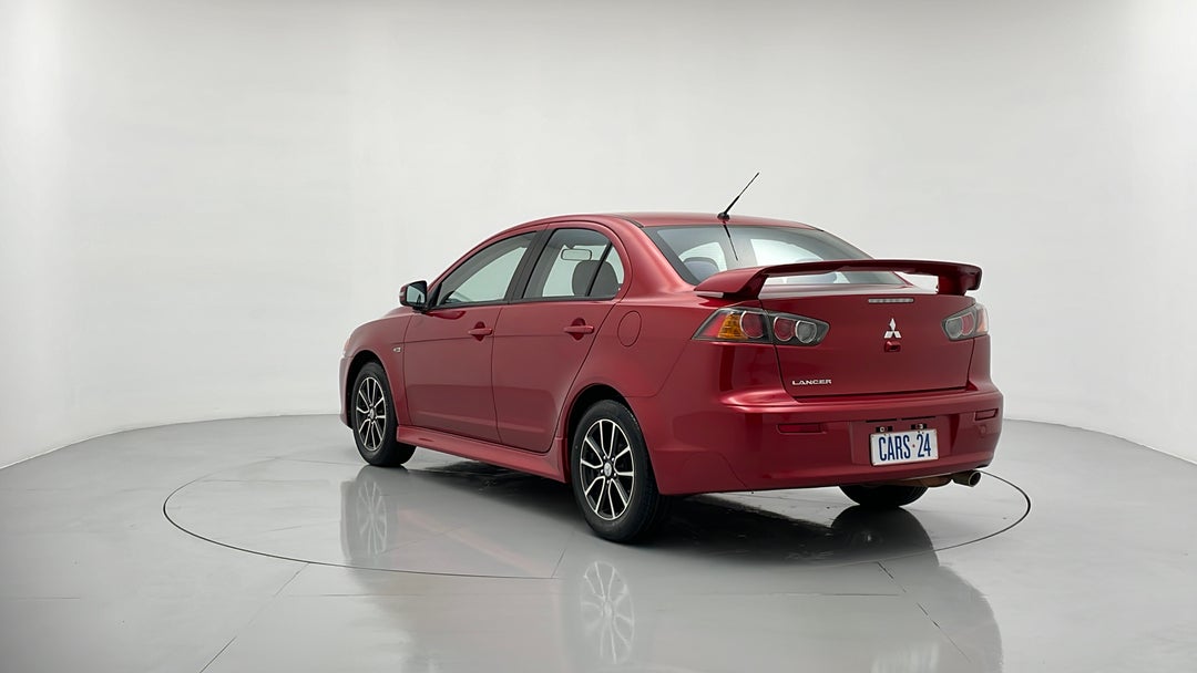 Left Back Diagonal (45- Degree) View