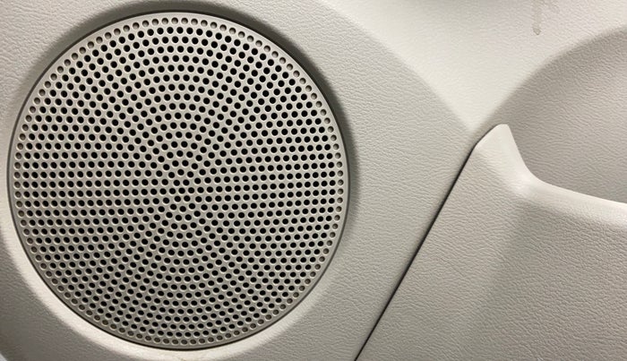 2014 Datsun Go T, Petrol, Manual, 65,761 km, Speaker