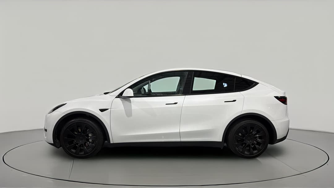 2023 Tesla Model Y Rear-wheel Drive, Automatic, 51169 km, Left Side View