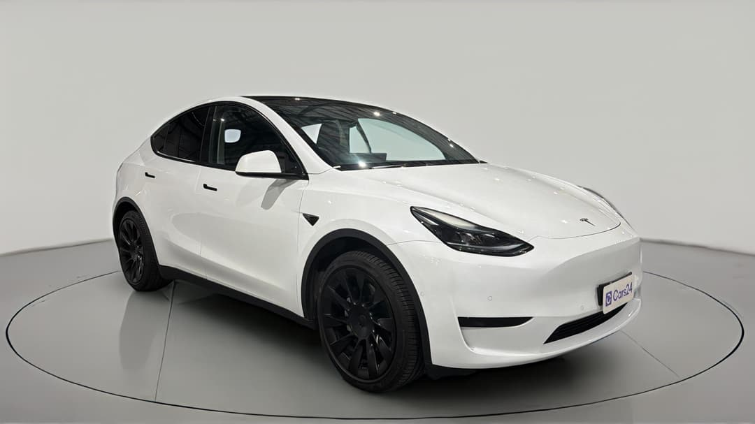 2023 Tesla Model Y Rear-wheel Drive, Automatic, 51169 km, Right Front Diagonal (45- Degree) View