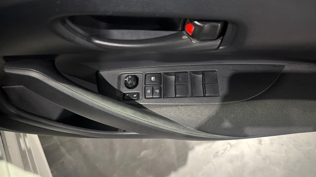 2022 Toyota Corolla Ascent Sport Hybrid, Automatic, 62279 km, Drivers Side Door Panel Controls