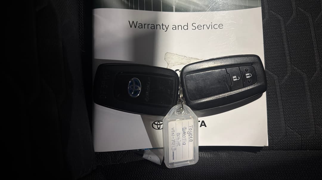 2022 Toyota Corolla Ascent Sport Hybrid, Automatic, 62279 km, Key Close-up