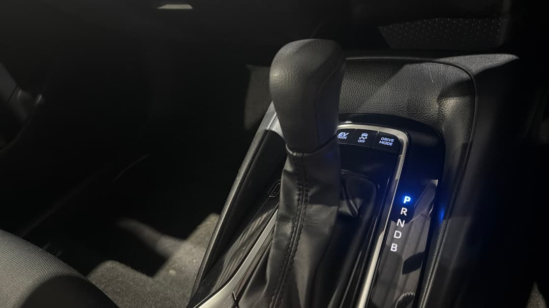 2022 Toyota Corolla Ascent Sport Hybrid, Automatic, 62279 km, Gear Lever 