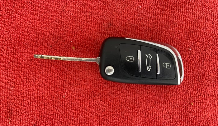 2018 Hyundai NEW SANTRO SPORTZ AMT, Petrol, Automatic, 84,985 km, Lock system - Remote key not functional