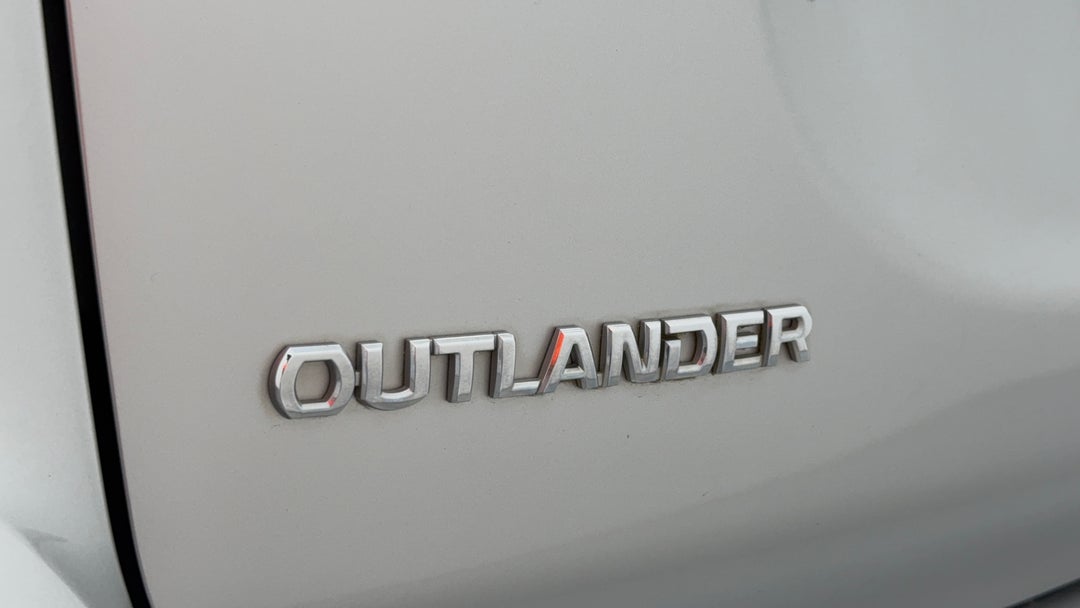 Badge (Boot Left Side)