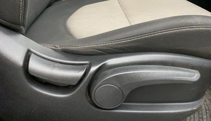 2019 Hyundai Creta SX AT 1.6 PETROL, Petrol, Automatic, 39,238 km, Driver Side Adjustment Panel