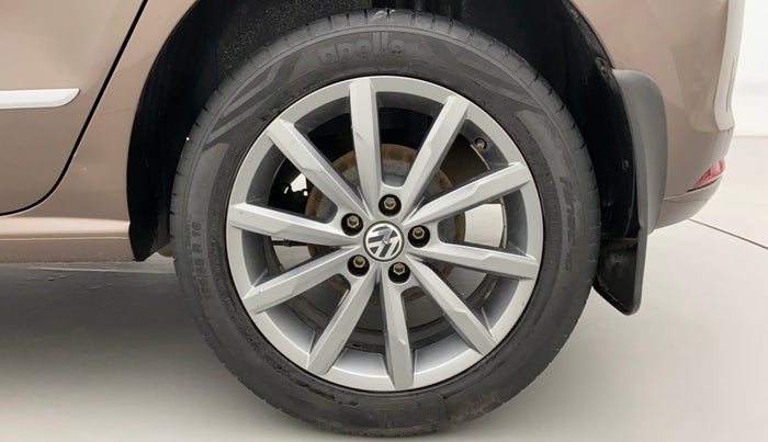2019 Volkswagen Polo HIGHLINE PLUS 1.0, Petrol, Manual, 42,872 km, Left Rear Wheel