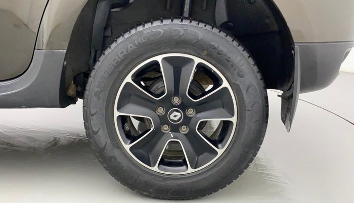 2018 Renault Duster RXS CVT, Petrol, Automatic, 39,708 km, Left Rear Wheel
