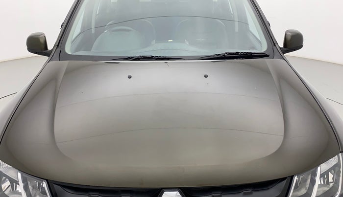 2018 Renault Duster RXS CVT, Petrol, Automatic, 39,708 km, Bonnet (hood) - Paint has minor damage