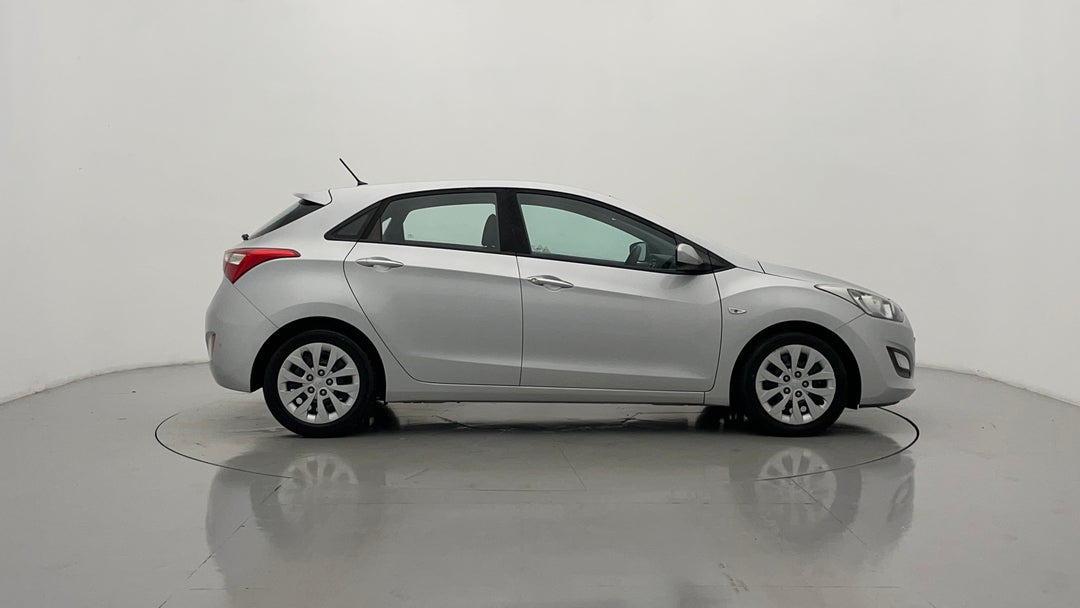 2017 Hyundai i30 Active, Automatic, 144751 km, Right Side View