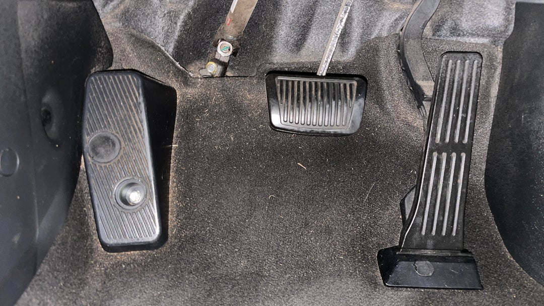 2017 Hyundai i30 Active, Automatic, 144751 km, Pedals and Footmat