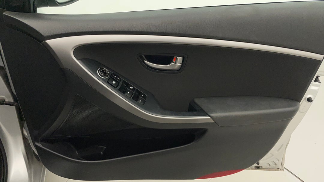 2017 Hyundai i30 Active, Automatic, 144751 km, Speaker View