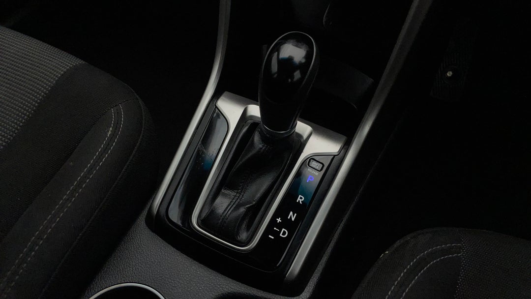 2017 Hyundai i30 Active, Automatic, 144751 km, Gear Lever 