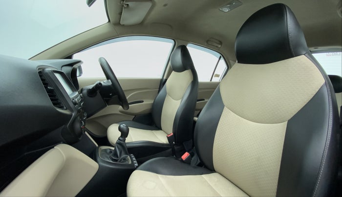2018 Hyundai NEW SANTRO ASTA 1.1 MT, Petrol, Manual, 28,045 km, Right Side Front Door Cabin