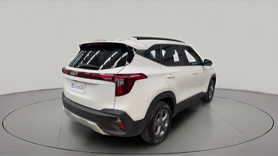 2025 Kia Seltos S (FWD), Automatic, 3516 km, Right Back Diagonal (45- Degree) View