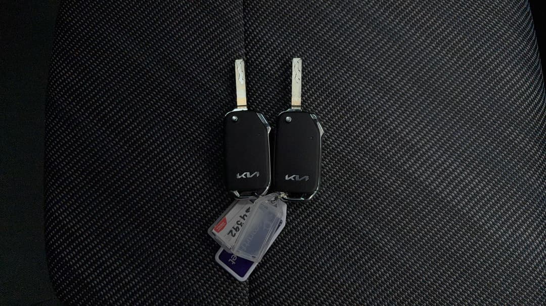 2025 Kia Seltos S (FWD), Automatic, 3516 km, Key Close-up