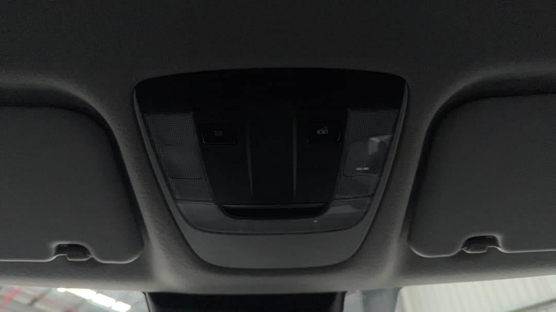 2025 Kia Seltos S (FWD), Automatic, 3516 km, On-Roof Controls/Sunglass holder