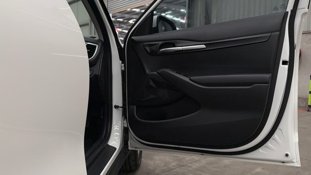 2025 Kia Seltos S (FWD), Automatic, 3516 km, Speaker View