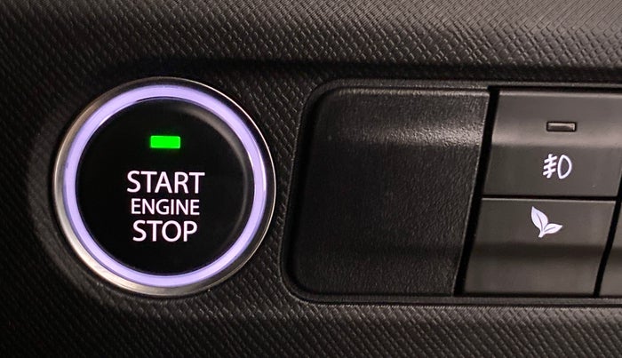 2022 Tata PUNCH CREATIVE  AMT, Petrol, Automatic, 1,418 km, Keyless Start/ Stop Button