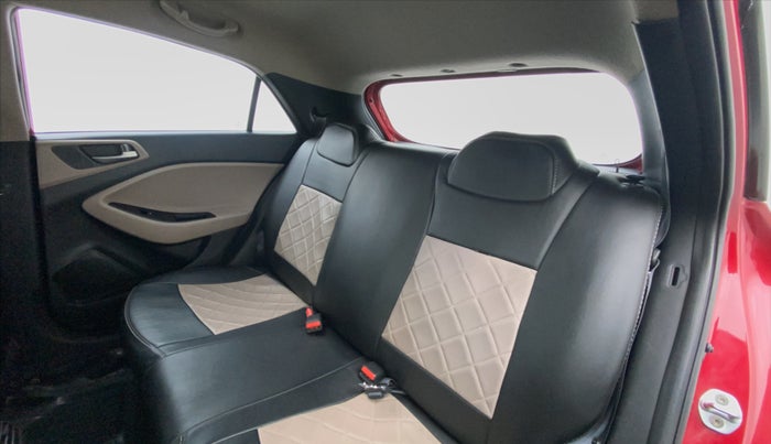 2015 Hyundai Elite i20 MAGNA 1.2, Petrol, Manual, 51,103 km, Right Side Rear Door Cabin
