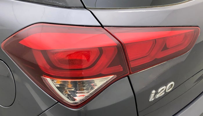 2015 Hyundai Elite i20 ASTA 1.2 (O), Petrol, Manual, 64,424 km, Left tail light - Minor scratches